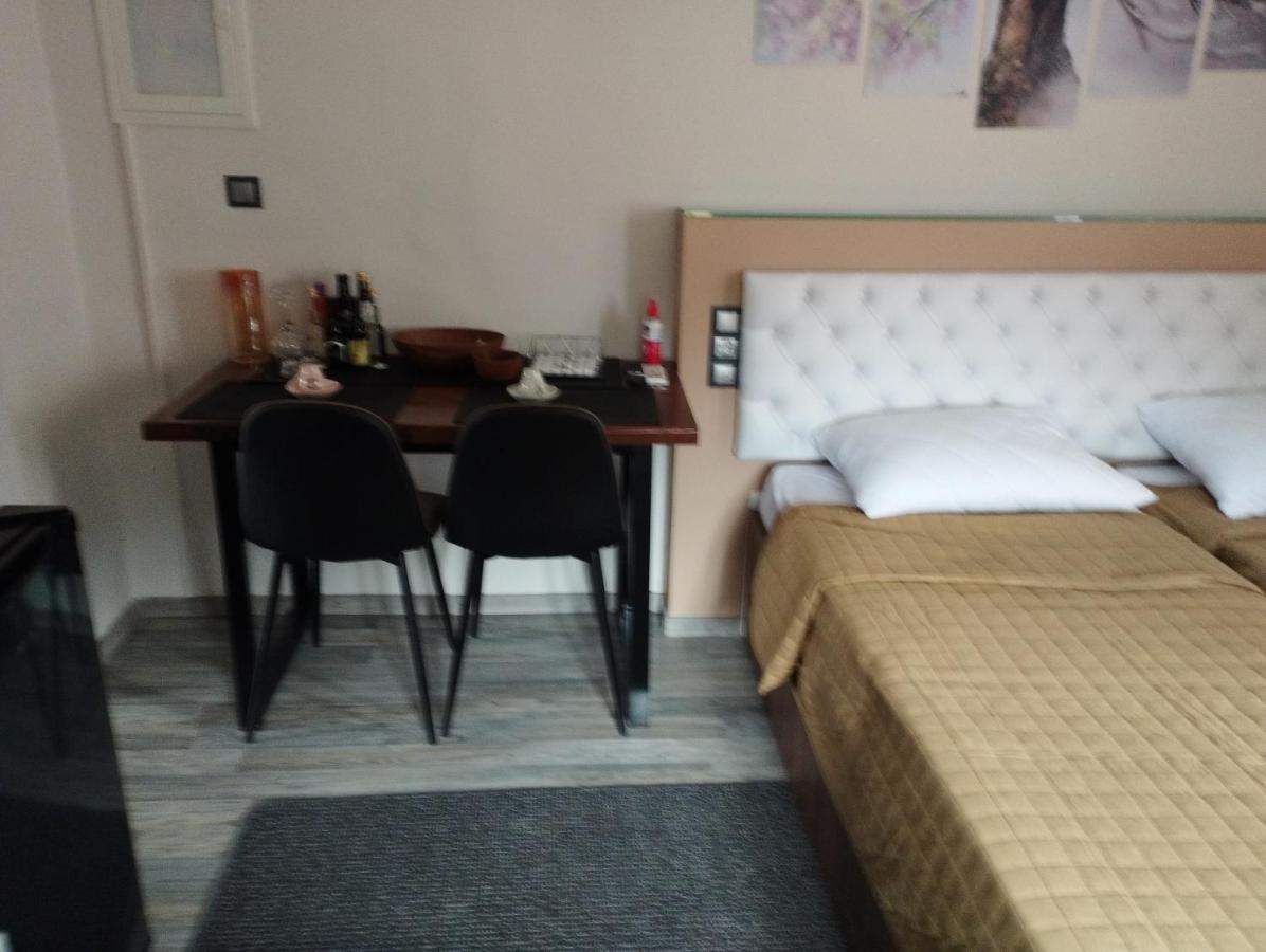 Bedroom — Ekali Rooms Apartments